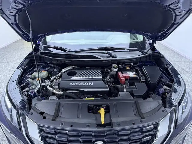 Nissan Qijun VC-Turbo 300 CVT 4WD Deluxe Edition