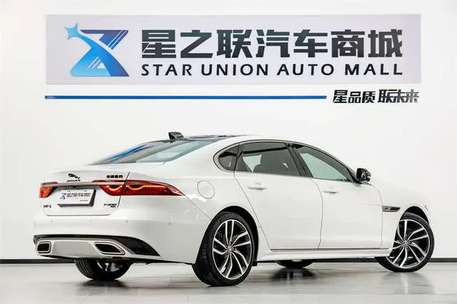 Jaguar Jaguar XFL 2.0T P300 four-wheel drive flagship sports gilt edition