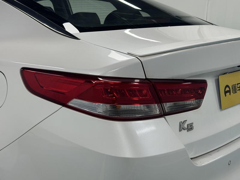 Kia Kia K5 2016