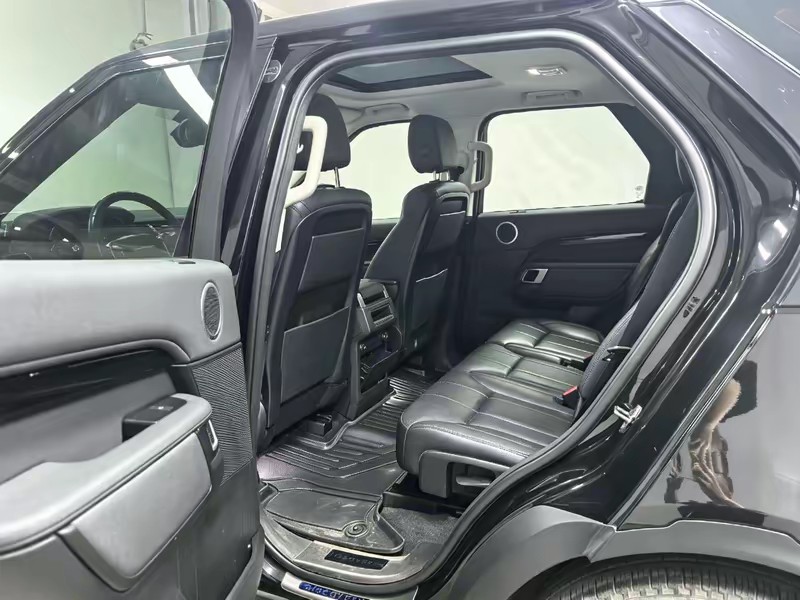 Land Rover discover 2017