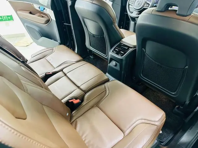 Volvo Volvo XC90 PHEV E-drive hybrid T8 Long battery life Zhizun Deluxe Edition 7 Seats