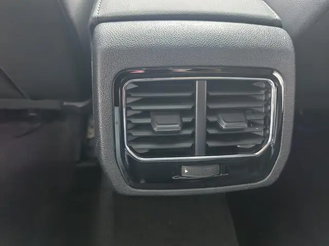 Volkswagen Lingdu Facelift 280TSI DSG Comfort Edition