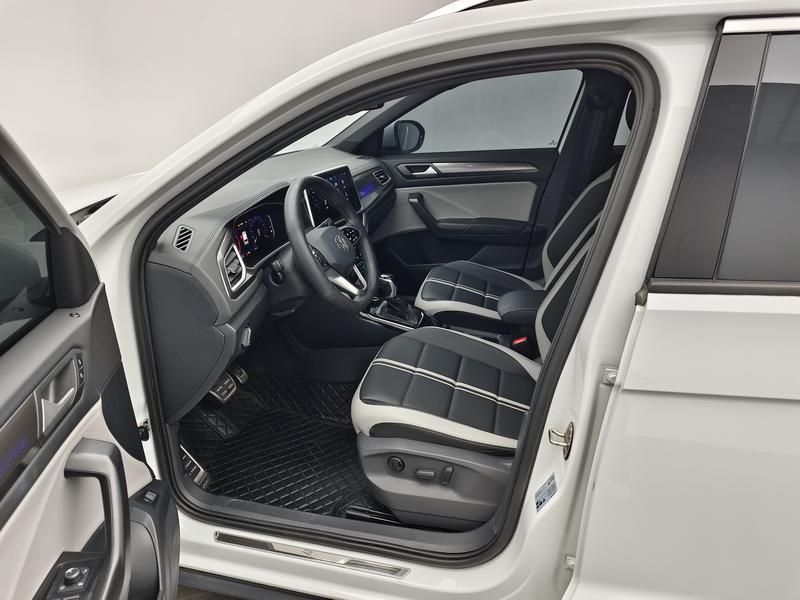Volkswagen T-Roc 2024