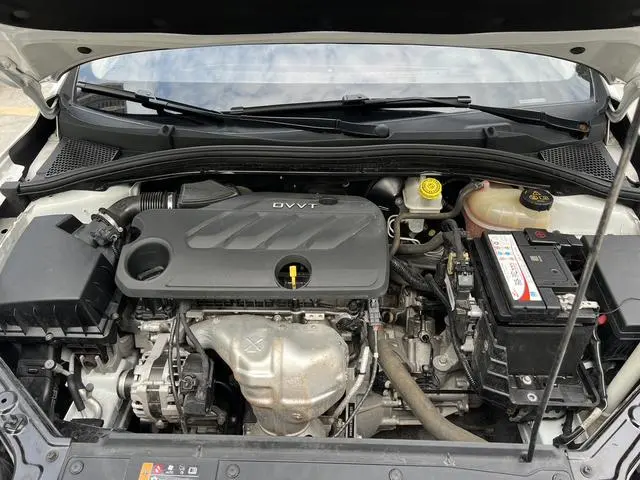 Roewe Roewe i5 1.5L Manual 4G Interconnection Linghao Ultimate Edition