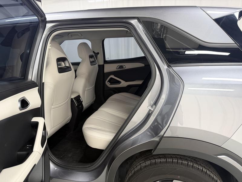 BYD Yuan UP 2025