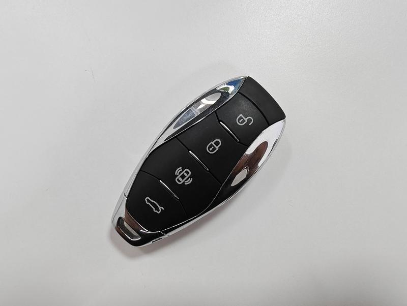 Hongqi Red Flag H5 2025
