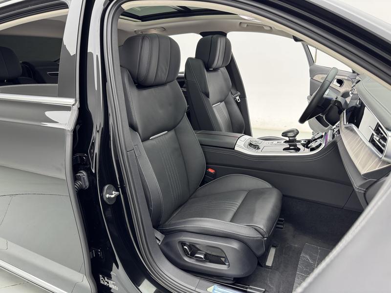 Hongqi Red Flag H9 2020