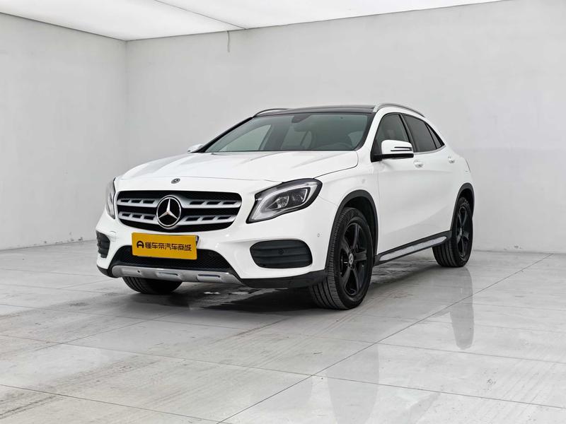 Mercedes-Benz Mercedes Benz GLA 2019