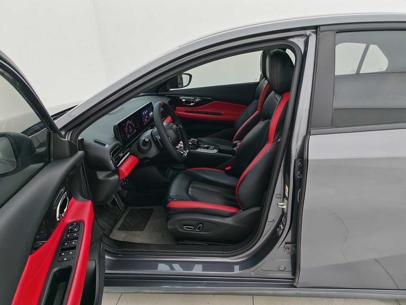 Trumpchi Shadow Leopard 2021
