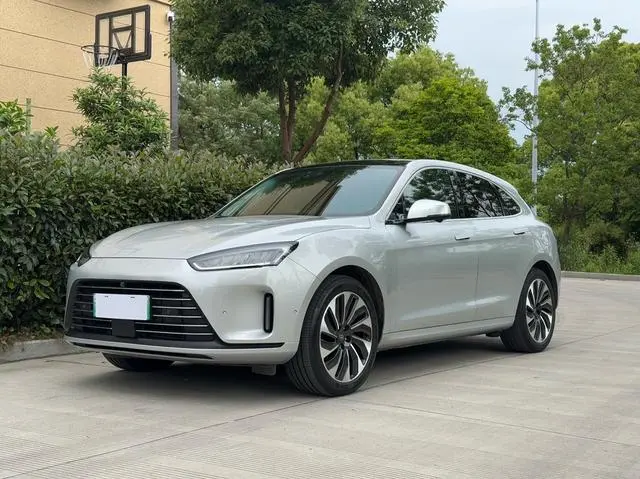 AITO Ask the world M5 Extended range four-wheel drive performance version