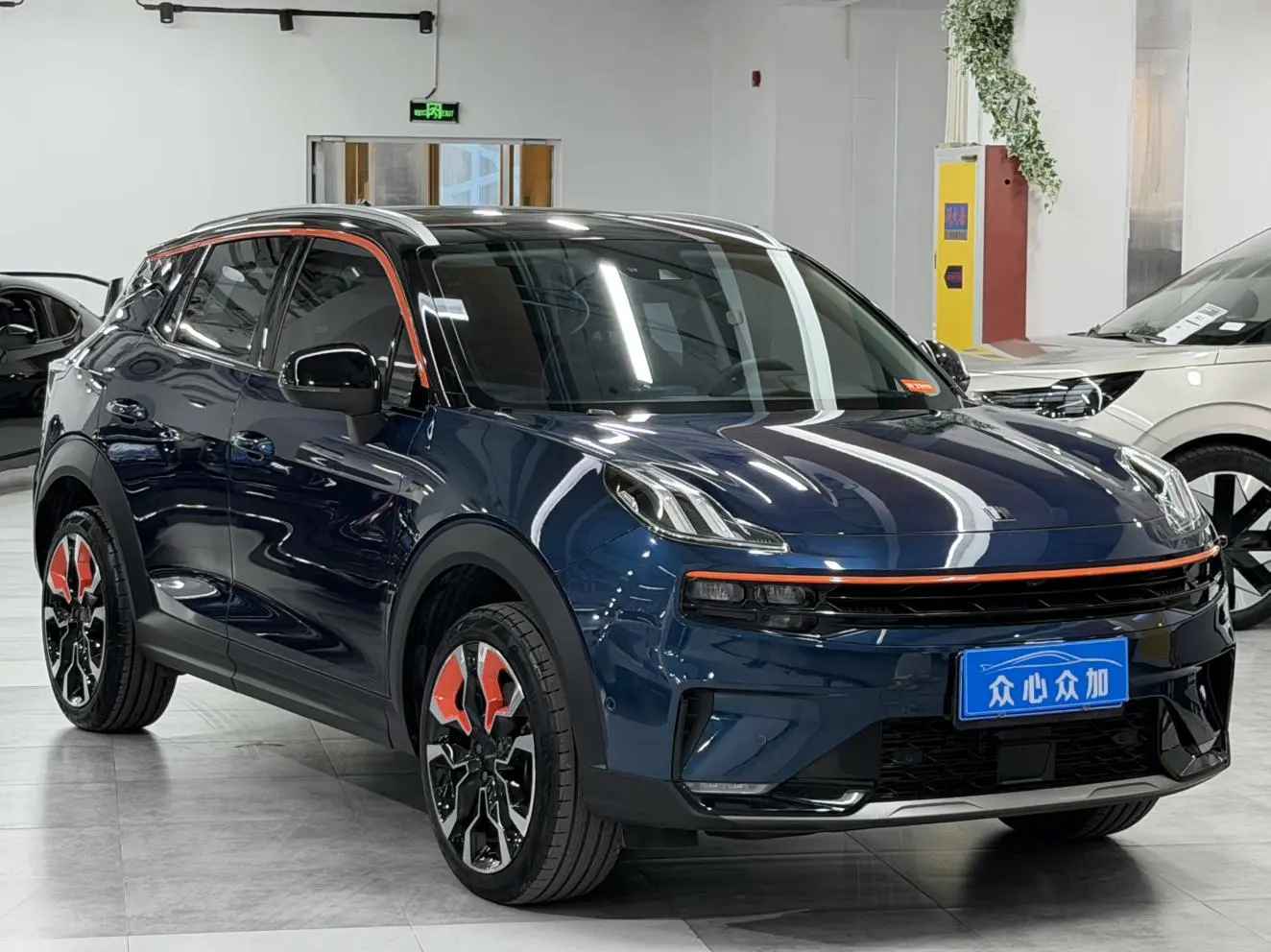 LYNK & CO Lynk 06 1.5T Yao Halo