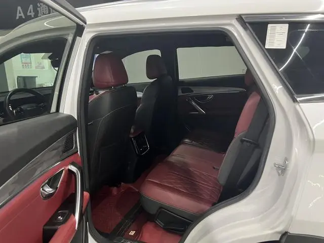 Chery Jetour Jietu X70 PLUS 1.5T DCT Brave PLUS 5 seats