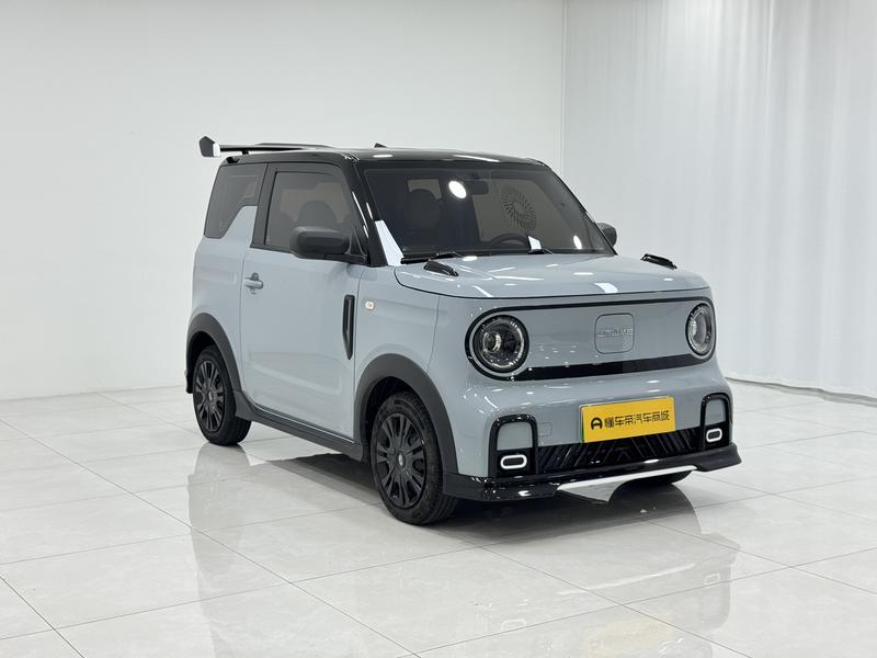 Geely Galaxy panda 2025