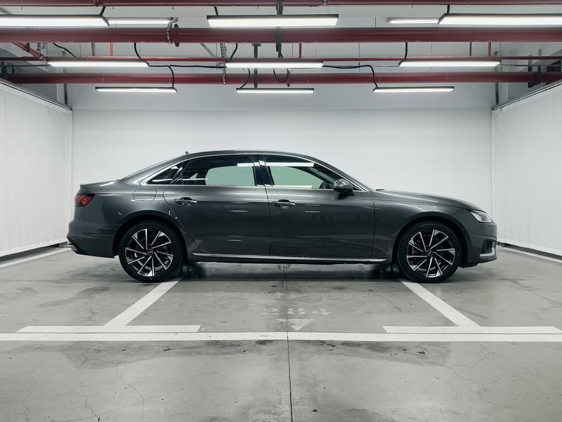 Audi Audi A4L 2022