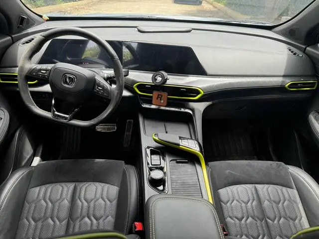 Changan Changan UNI-T 1.5T Sports Flagship