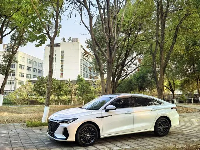 Chery Fulwin Arrizo 8 1.6TGDI DCT wisdom