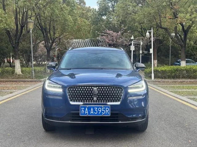 Lincoln Adventurer 2.0T two-wheel drive Exclusive edition