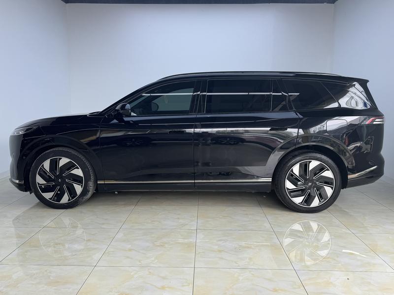Dongfeng Yipai Eπ 008 2024
