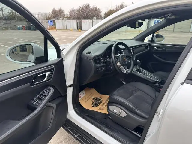 Porsche Macan Macan 2.0T