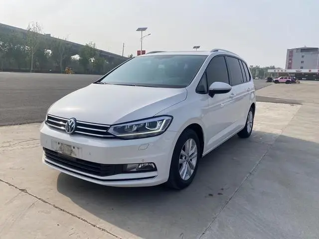 Volkswagen Touran L 280TSI Automatic Shuya Version