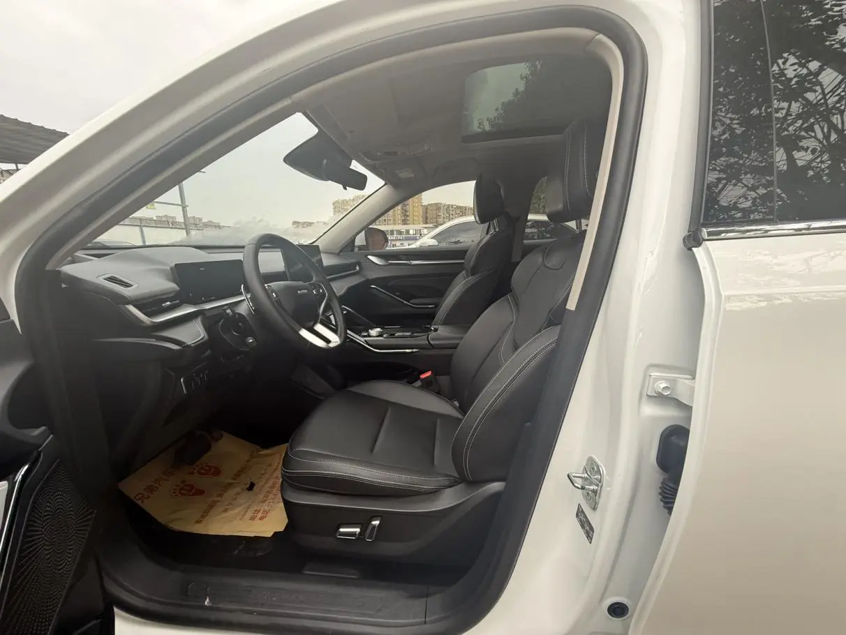 Haval Haval H6 The third generation 2.0T automatic four-wheel drive Max version