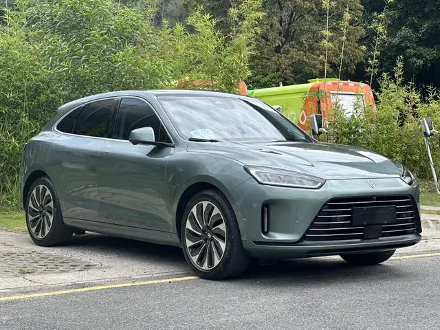 AITO Ask the world M5 Extended range rear drive standard edition