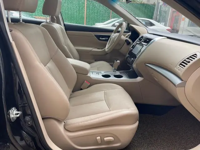 Nissan Teana Facelift 2.0 L XL Comfort Edition