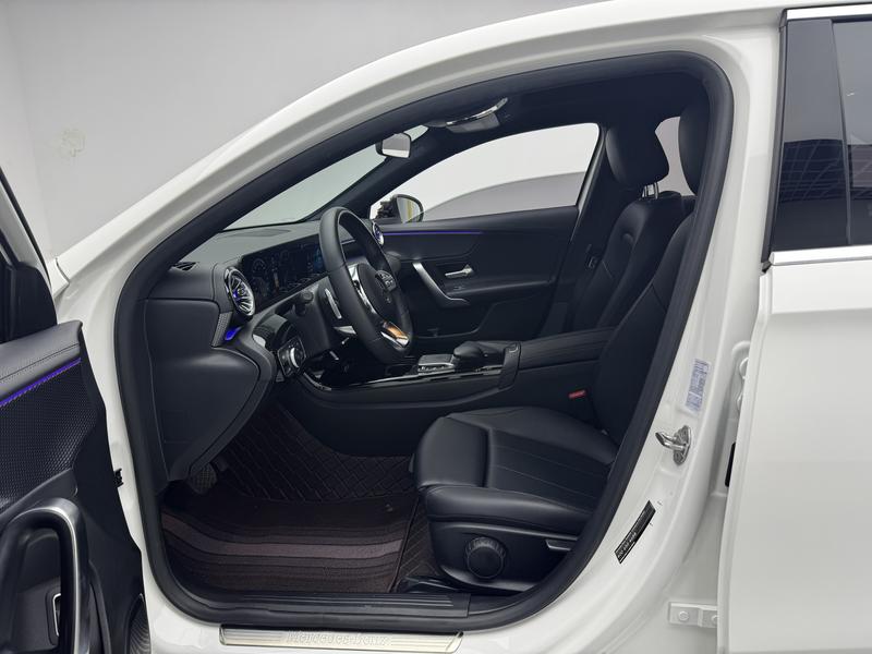 Mercedes-Benz Mercedes Benz A-Class 2022