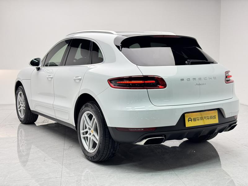 Porsche Macan 2017