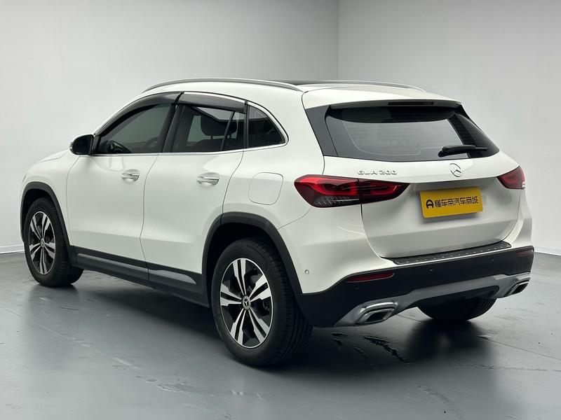 Mercedes-Benz Mercedes Benz GLA 2022