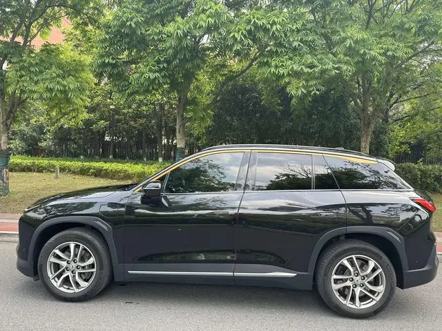 NIO NIO ES6 420KM sports version