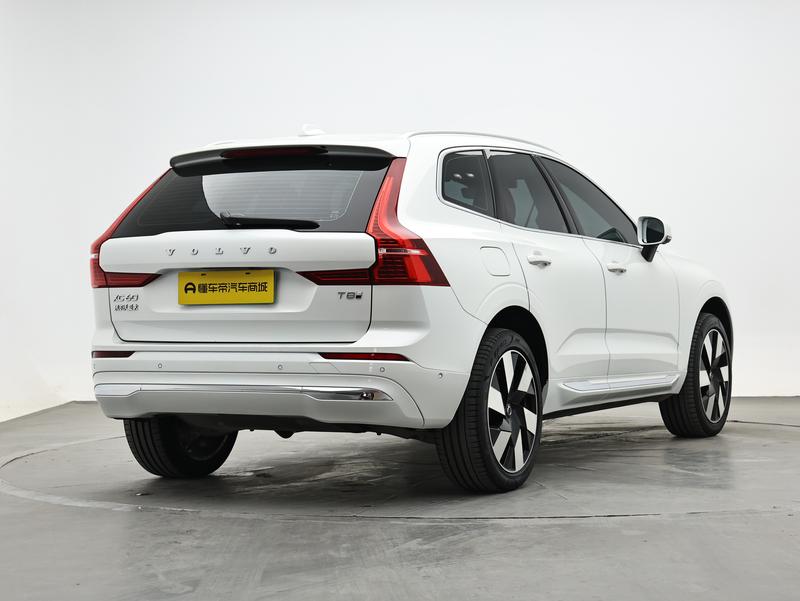 Volvo Volvo XC60 PHEV 2025