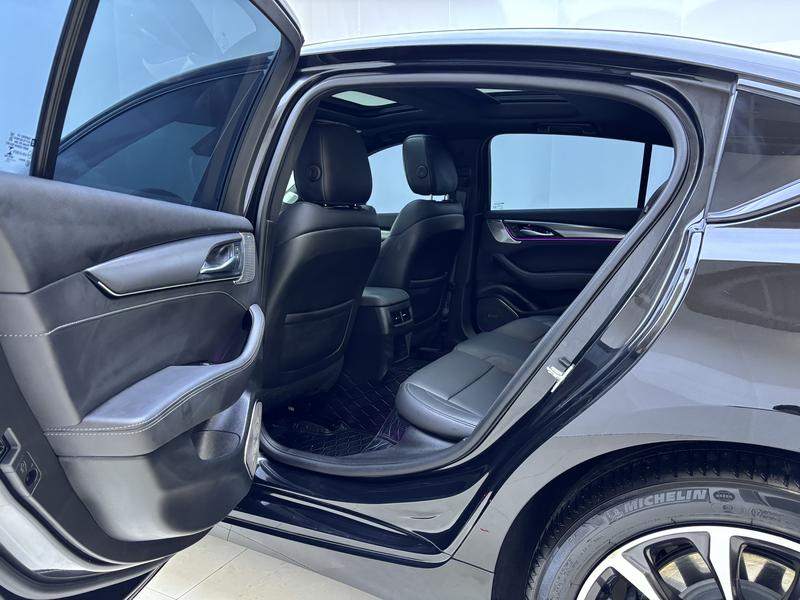 Cadillac Cadillac CT5 2025