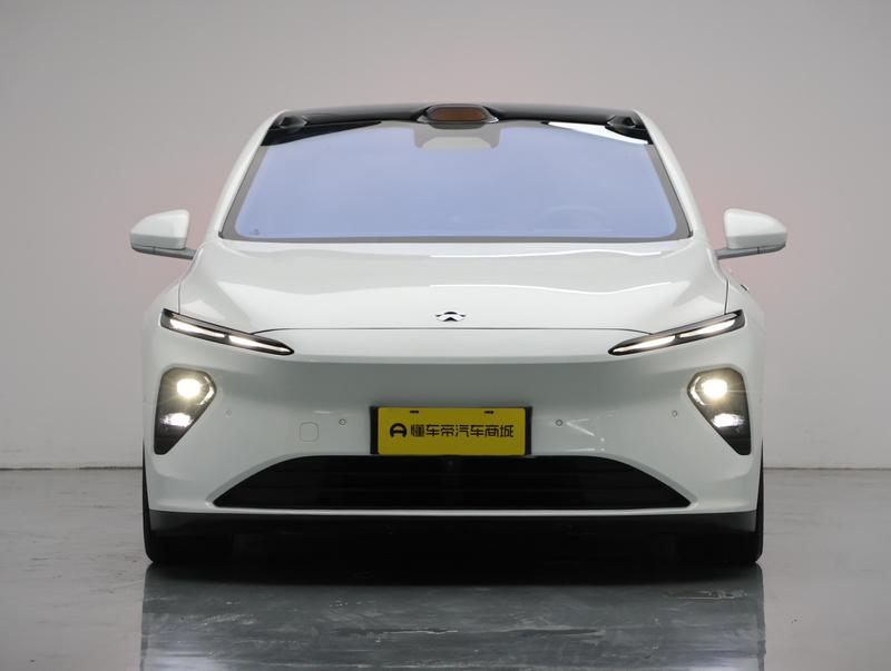 NIO NIO ET7 2024