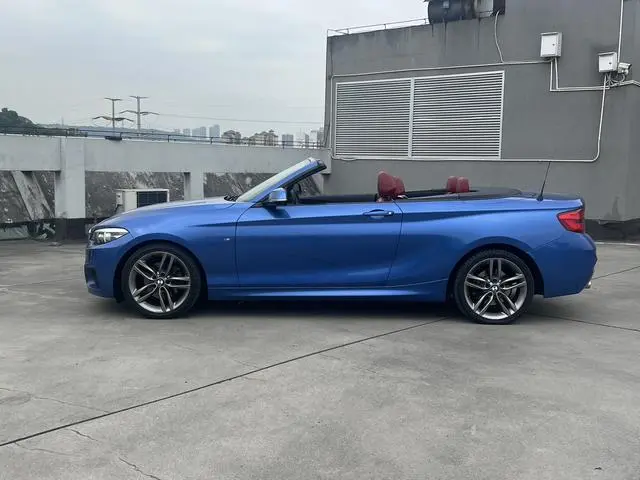 BMW BMW 2 Series (imported) 225i Convertible coupe M sports suit
