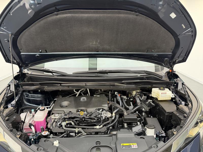 Toyota Gravia 2023
