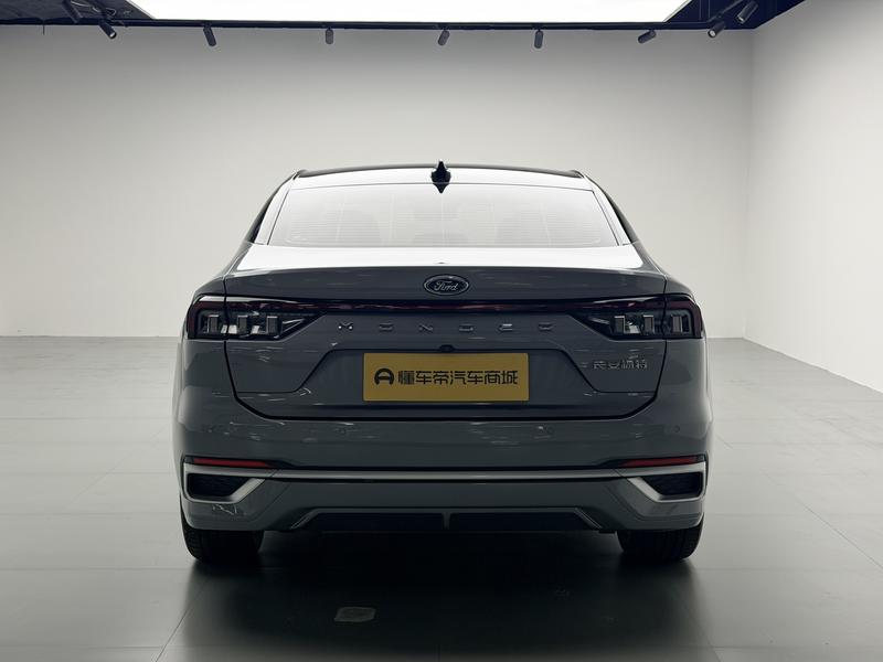 Ford Mondeo 2023