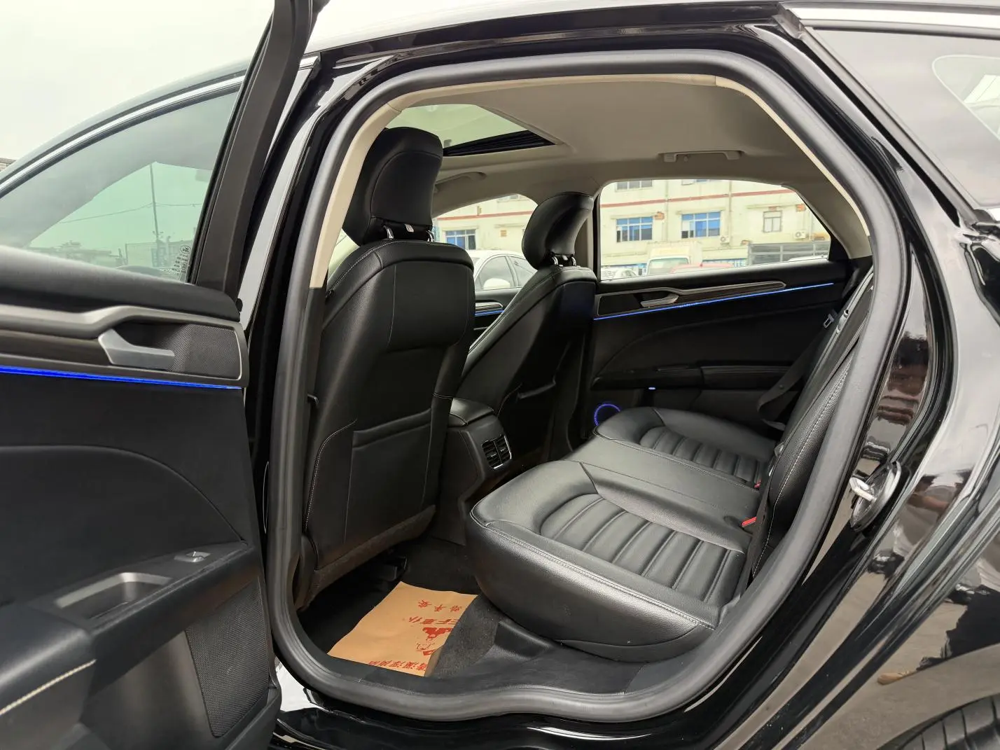 Ford Mondeo EcoBoost 180 Luxury