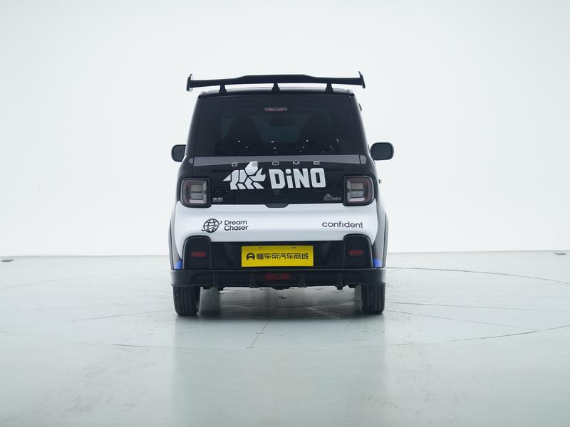 Geely Galaxy panda 2025
