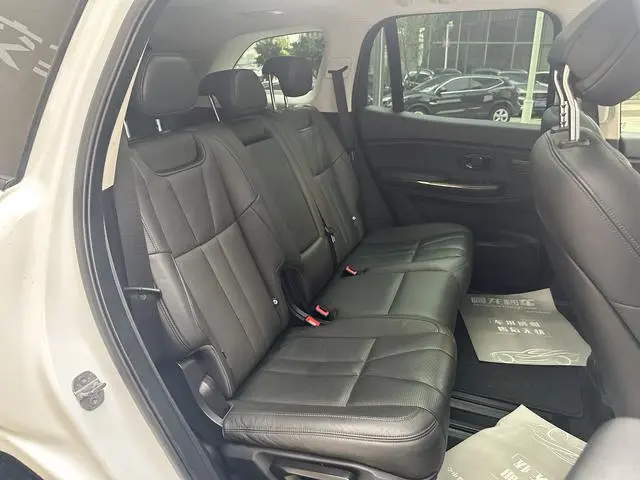 NIO NIO ES8 415KM base version seven seats