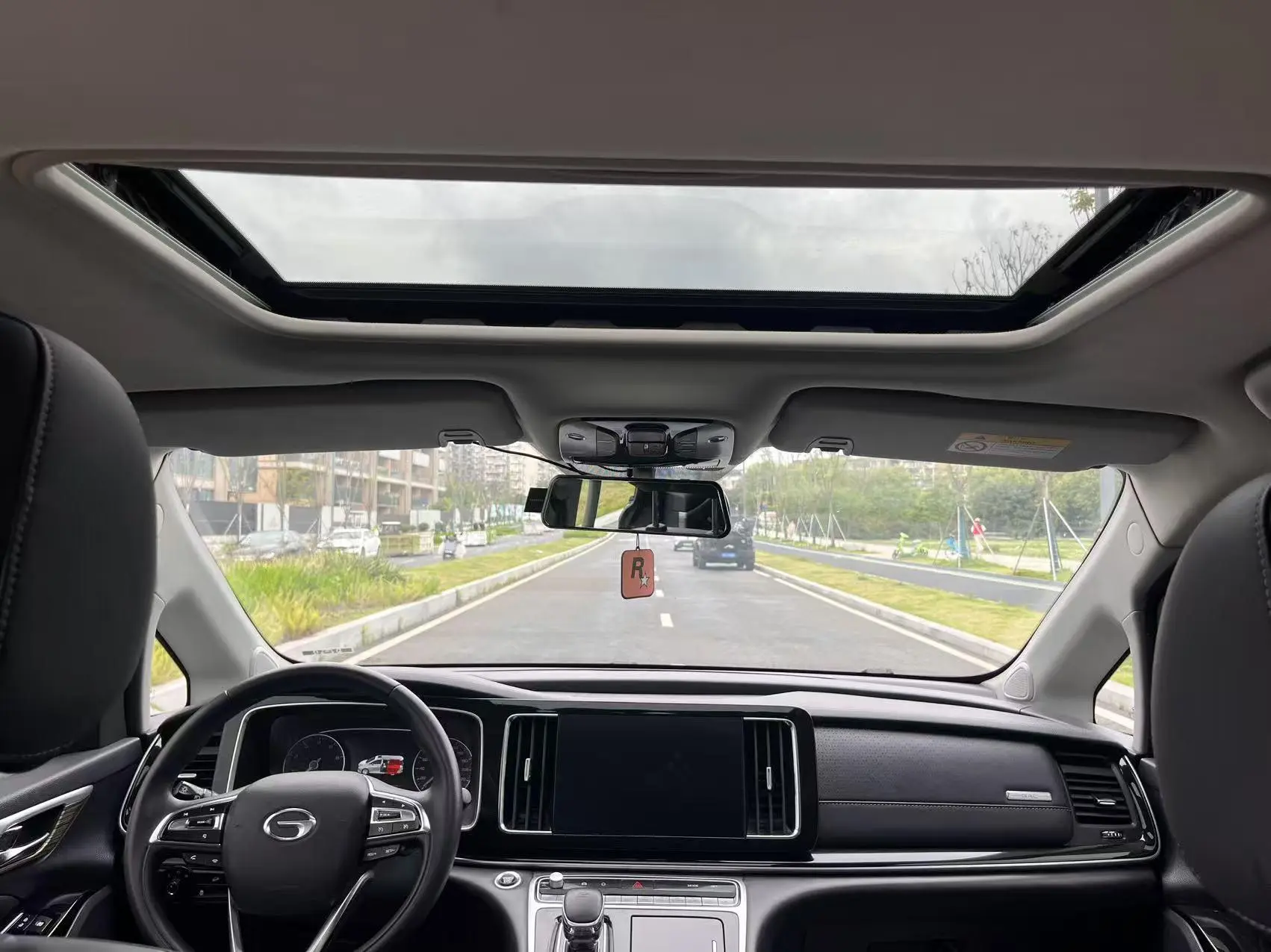 GAC Trumpchi M8 Lingxiu Series 390T Deluxe Edition