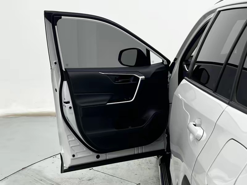 Toyota RAV4 Rong Fang 2024