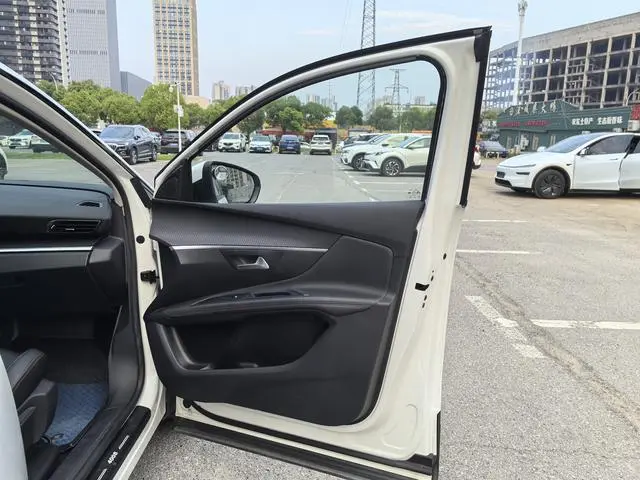 Peugeot Peugeot 4008 360THP First Taste Edition