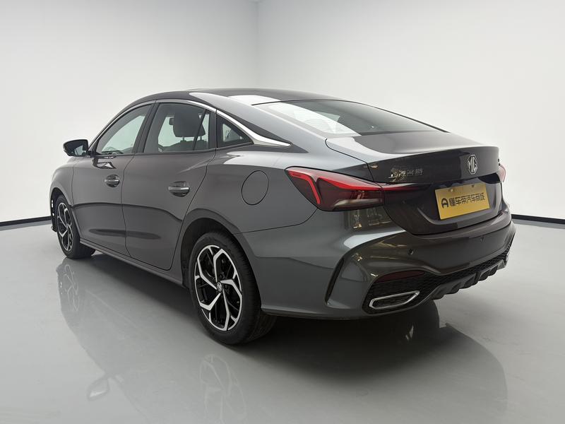 MG MG5 2025