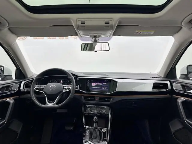 Volkswagen Tanyue 330TSI two-wheel drive luxury country V