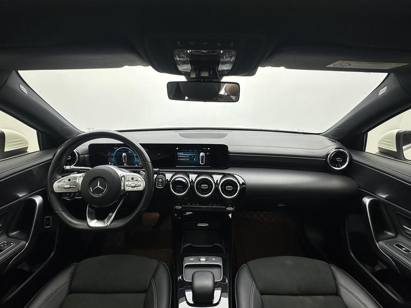 Mercedes-Benz Mercedes Benz A-Class 2019