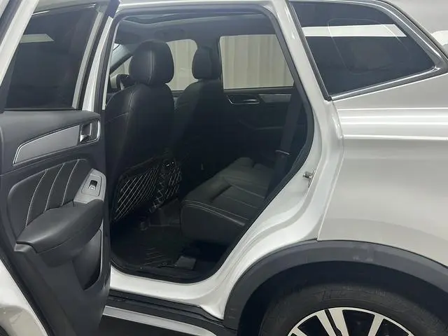 Roewe Roewe RX5 20T automatic 4G interconnection million flagship models