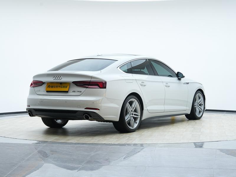 Audi Audi A5 2017