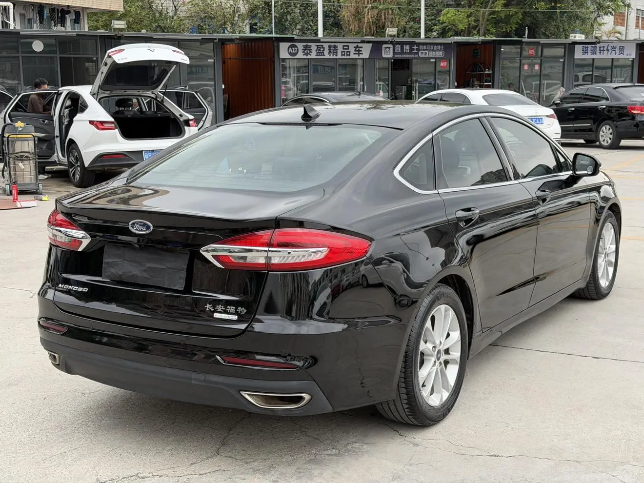 Ford Mondeo EcoBoost 180 Luxury