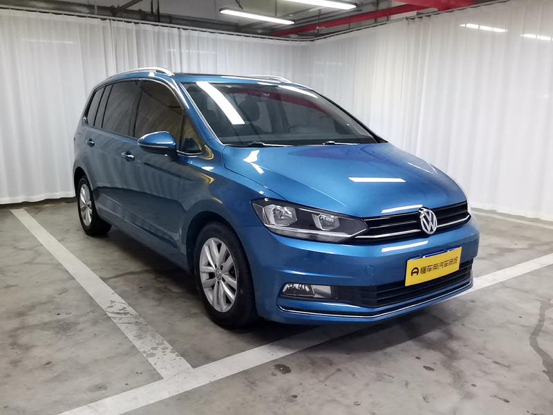Volkswagen Touran L 2018